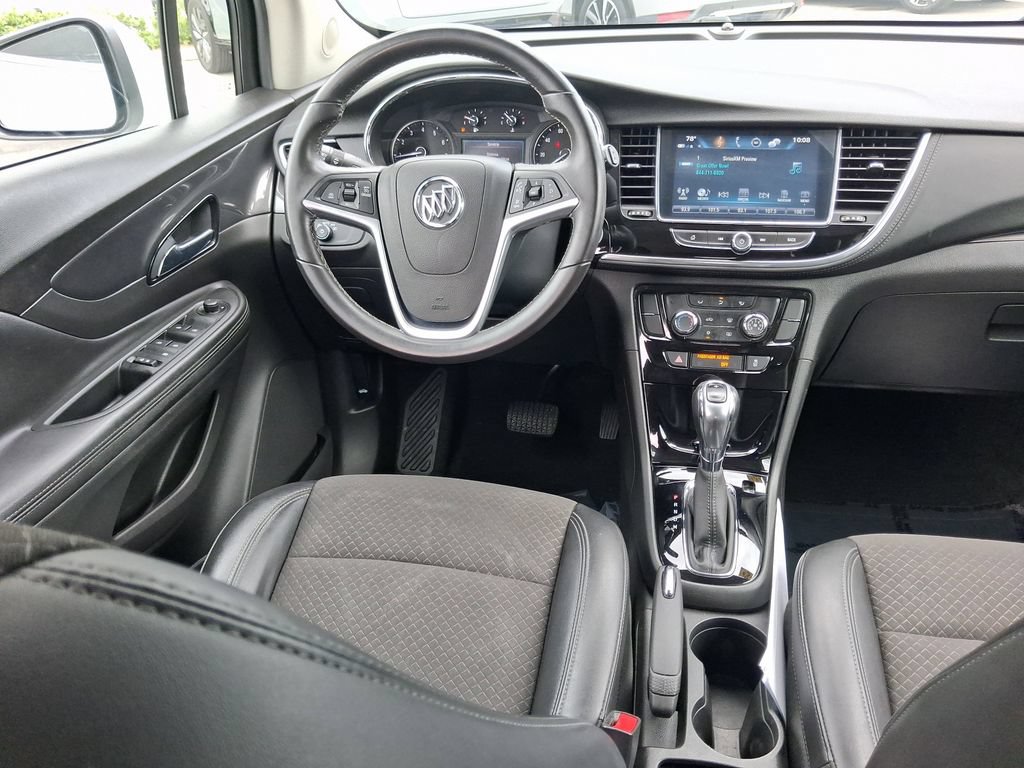 Used 2021 Buick Encore Preferred w/ Safety Package FWD image 10