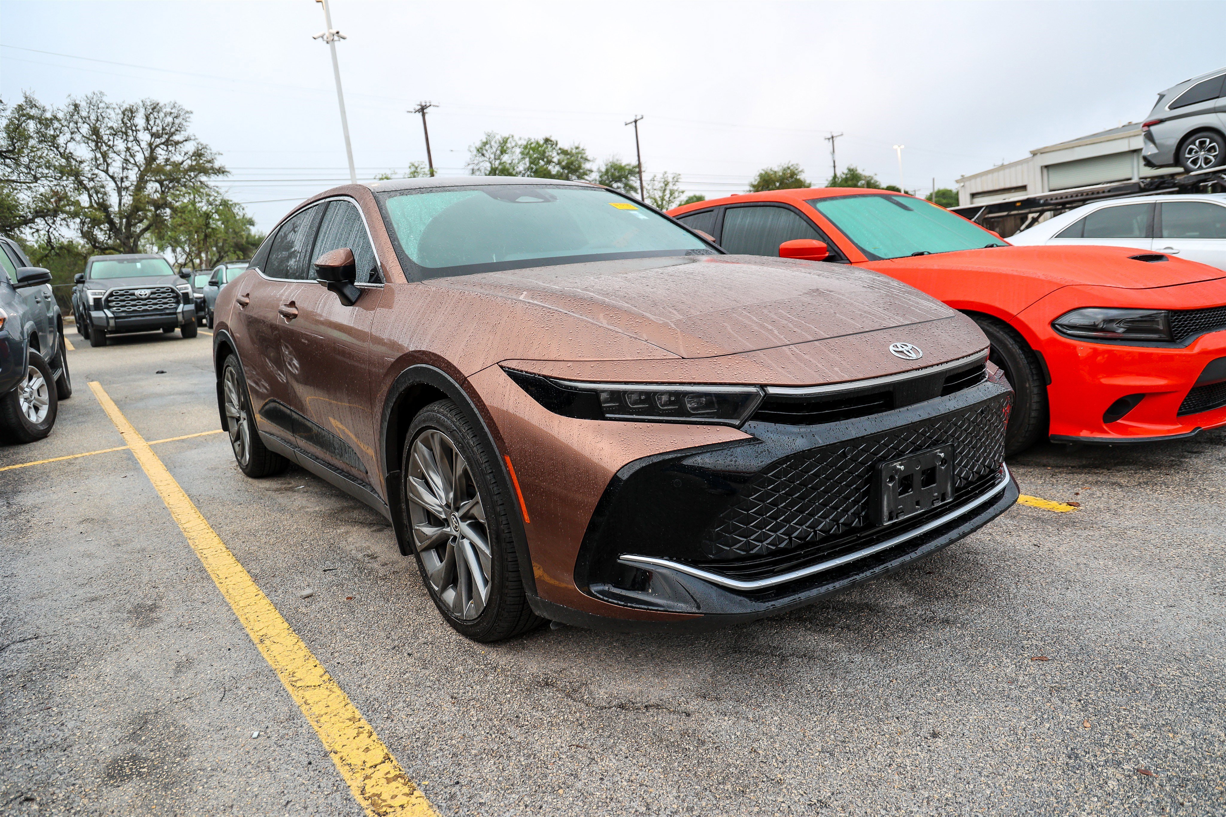 Certified 2025 Toyota Crown Limited w/ Advanced Technology Package image 6