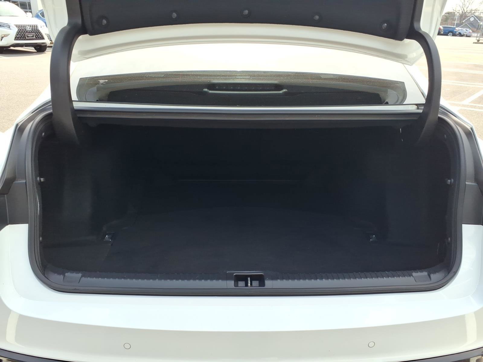 Used 2022 Lexus IS 350 F Sport w/ Navigation Package image 19