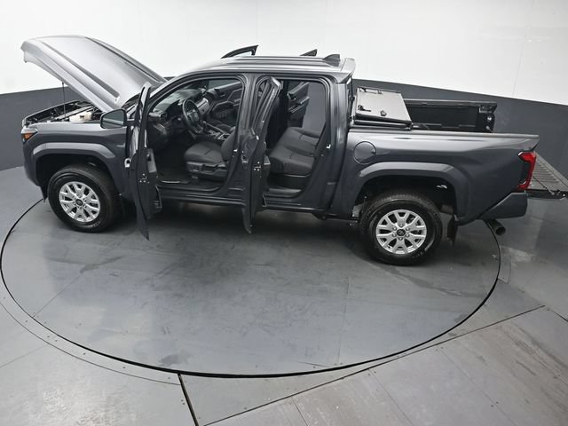 Certified 2024 Toyota Tacoma SR5 AWD/4WD image 48