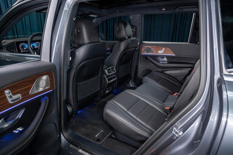 Certified 2025 Mercedes-Benz GLS 450 4MATIC image 16