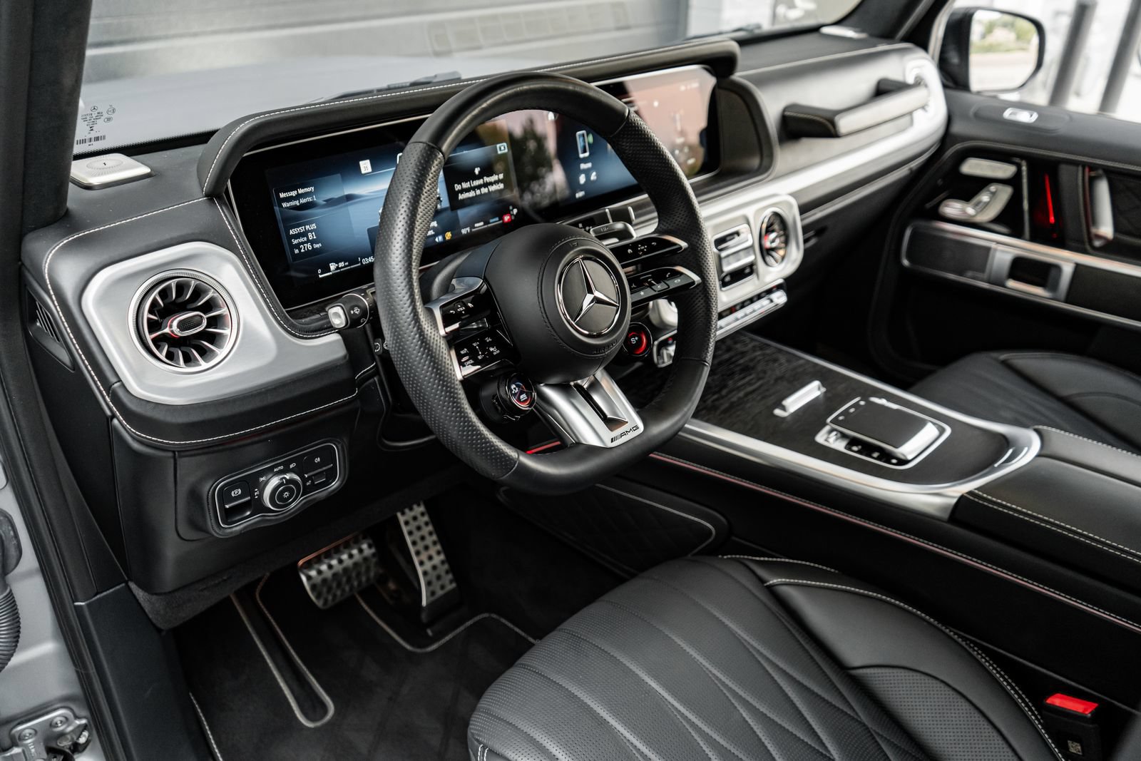 Used 2025 Mercedes-Benz G 63 AMG 4MATIC image 30