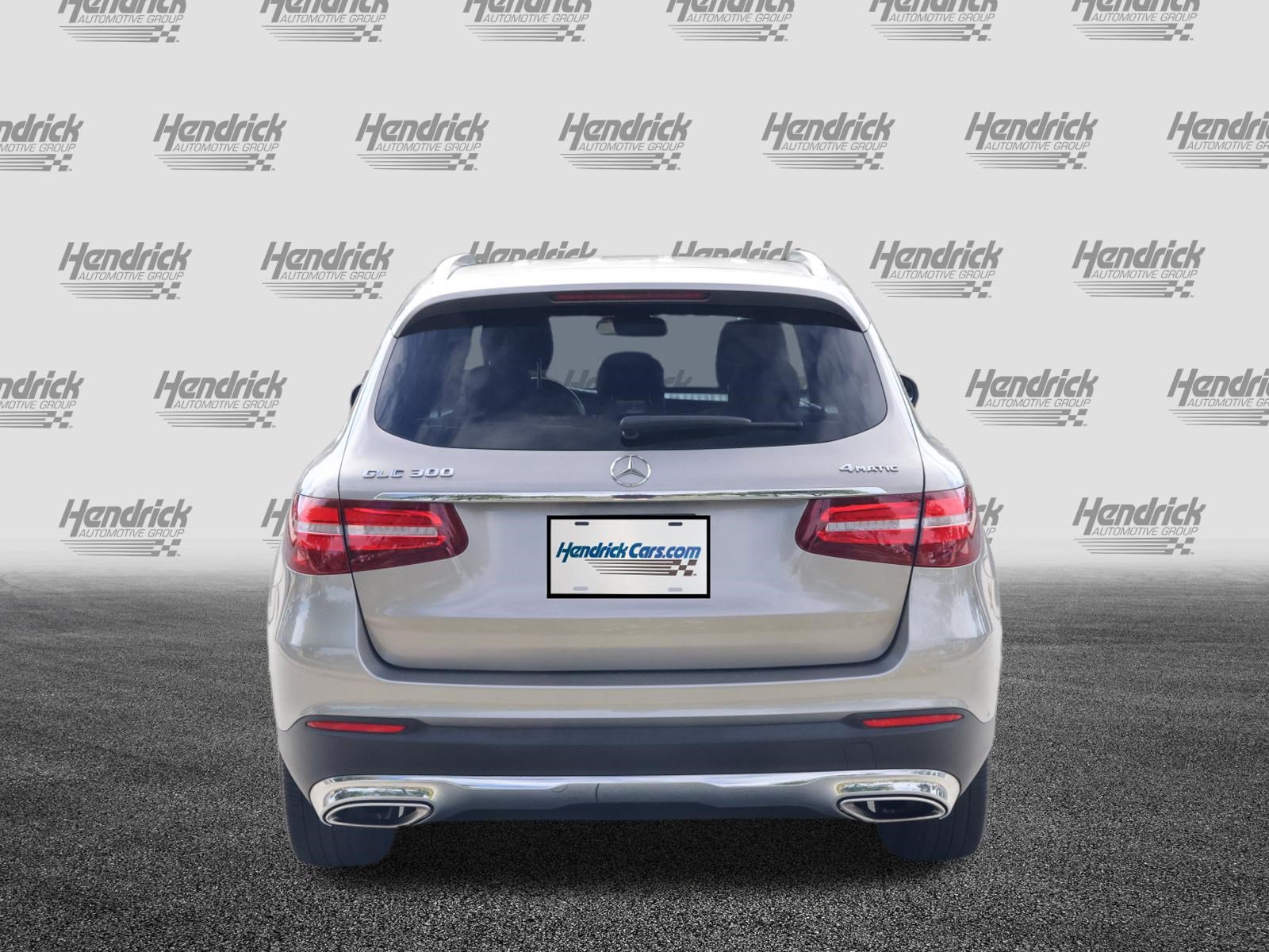 Used 2019 Mercedes-Benz GLC 300 4MATIC image 8