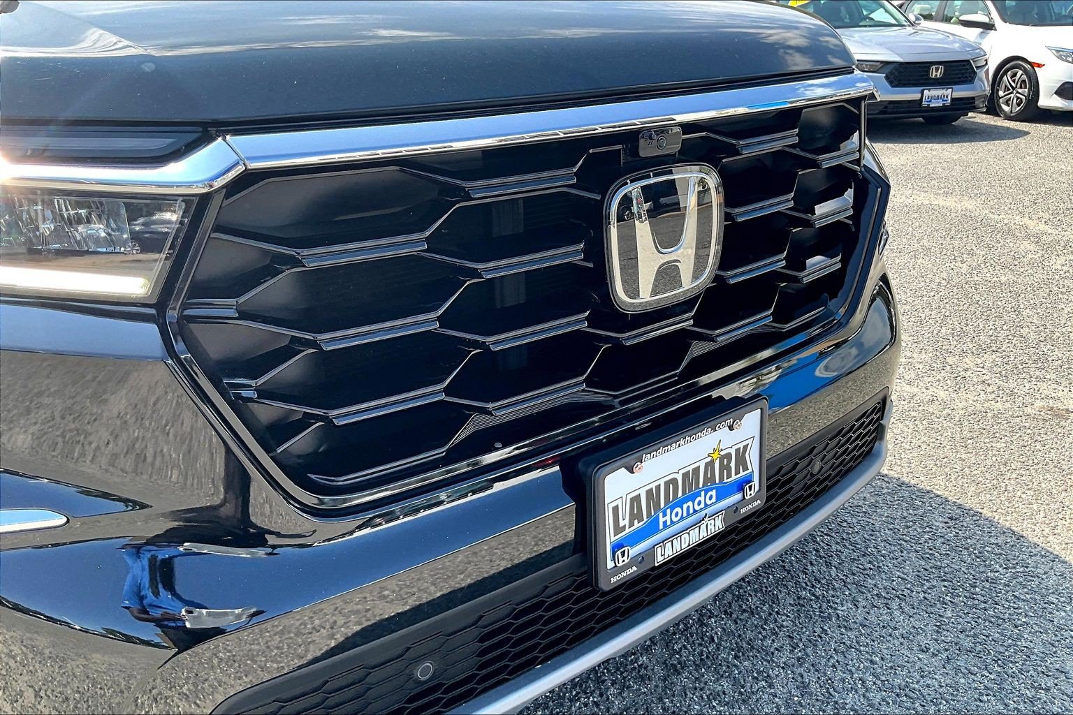 Used 2025 Honda Pilot Elite image 31