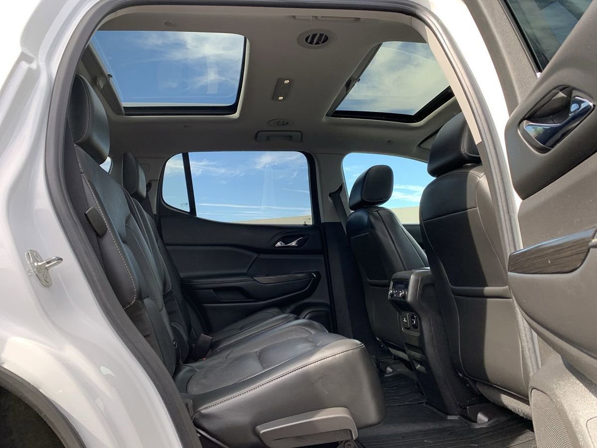 Used 2018 GMC Acadia SLT image 29