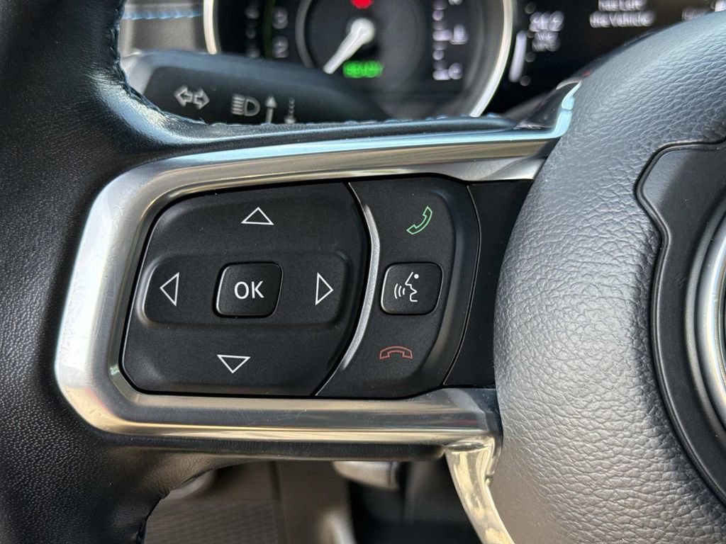 Used 2021 Jeep Wrangler Unlimited Rubicon 4xe image 40