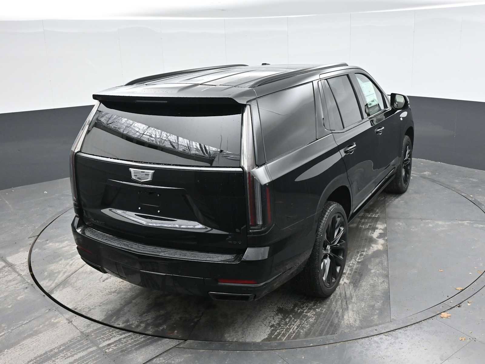 New 2026 Cadillac Escalade Platinum Sport w/ LPO, ONYX Package image 22