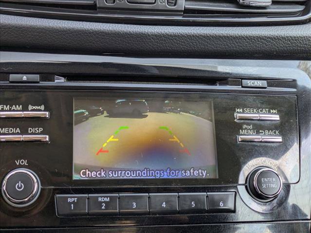 Used 2018 Nissan Rogue Sport S image 13