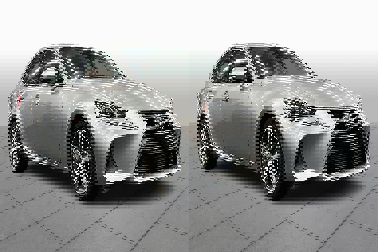 Used 2017 Lexus IS 200t w/ Navigation System Package image 2