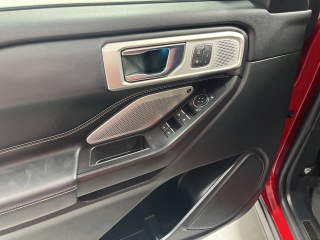 Used 2020 Ford Explorer ST w/ ST Street Pack image 6