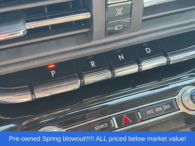 Used 2022 Lincoln Corsair AWD w/ Premium Package image 27