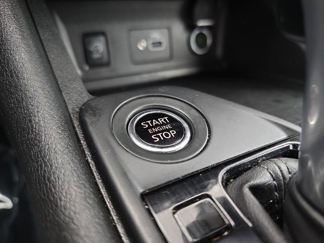 Used 2025 Nissan Sentra S image 29