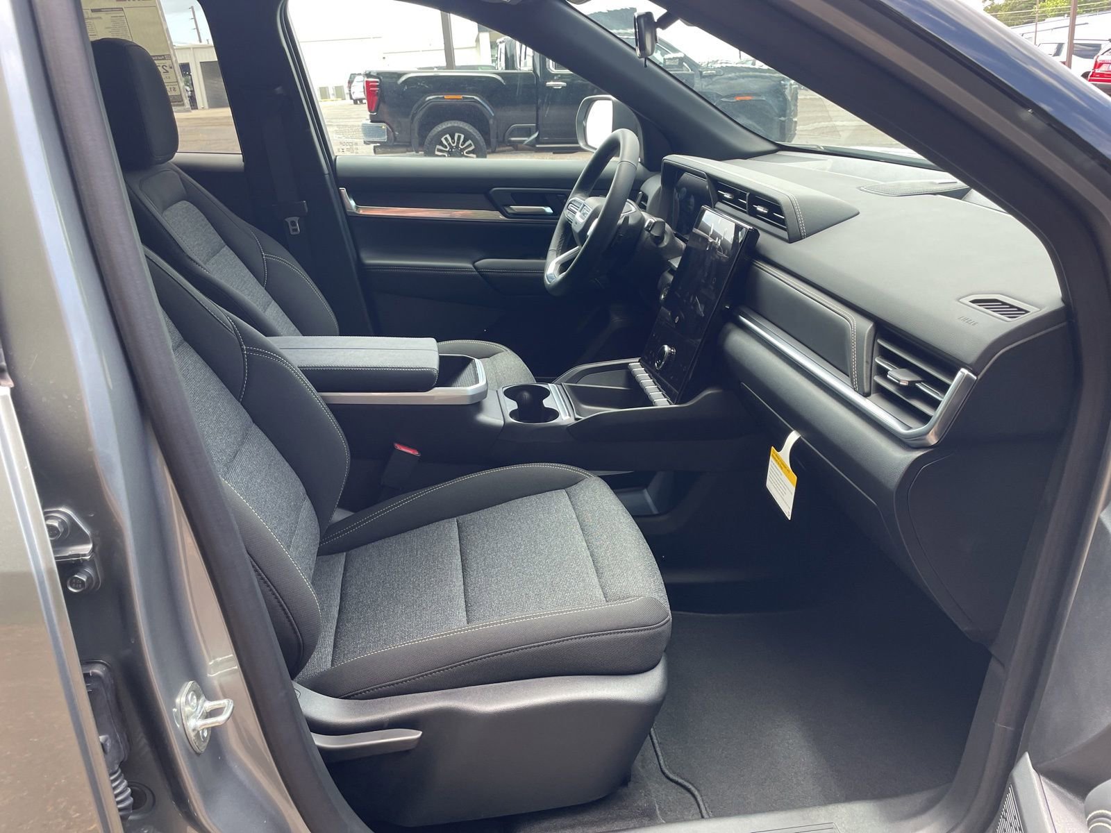 New 2026 GMC Terrain Elevation w/ Black Edition FWD image 28