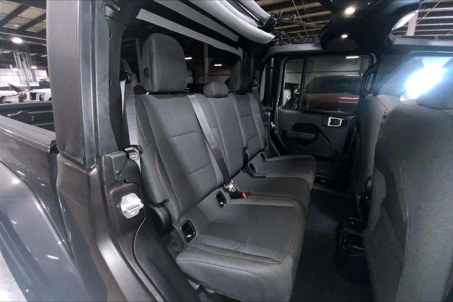 New 2026 Jeep Gladiator Sport AWD/4WD image 21