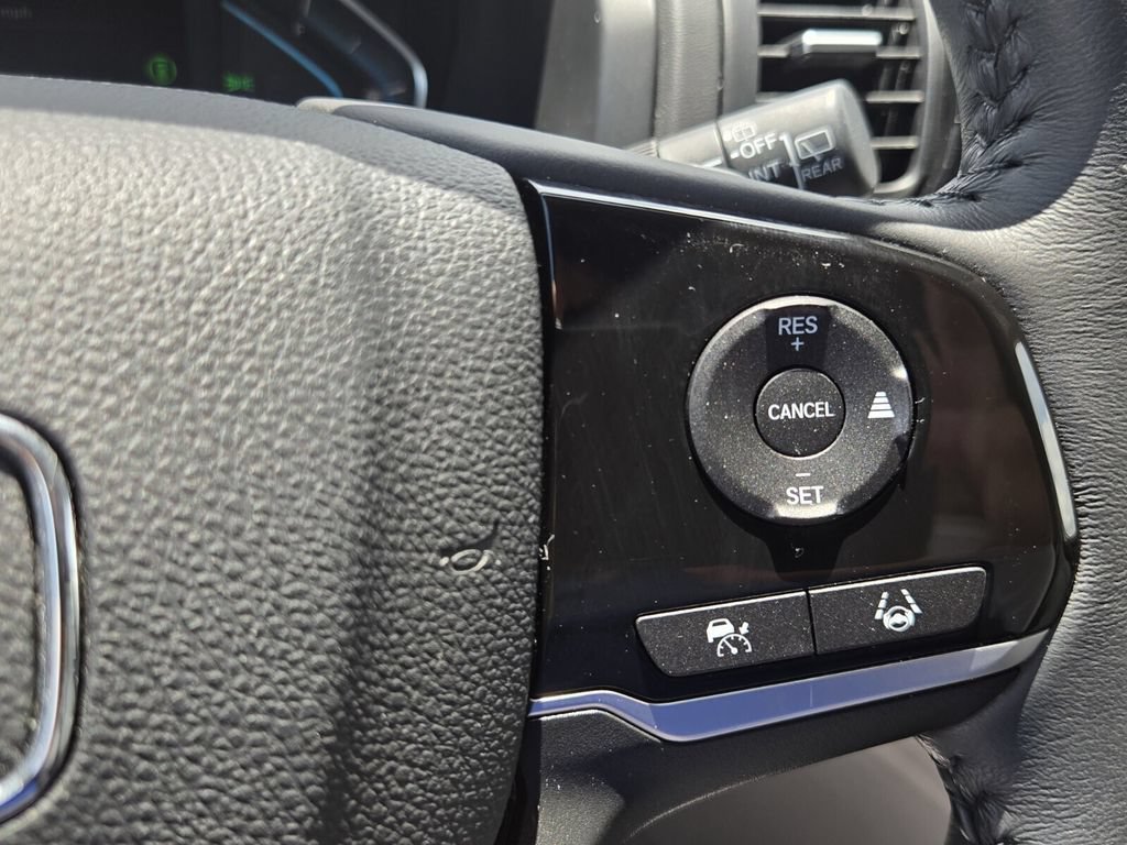 Certified 2024 Honda Odyssey Touring image 27