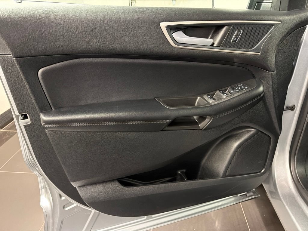 Certified 2023 Ford Edge SEL w/ Convenience Package AWD/4WD image 28