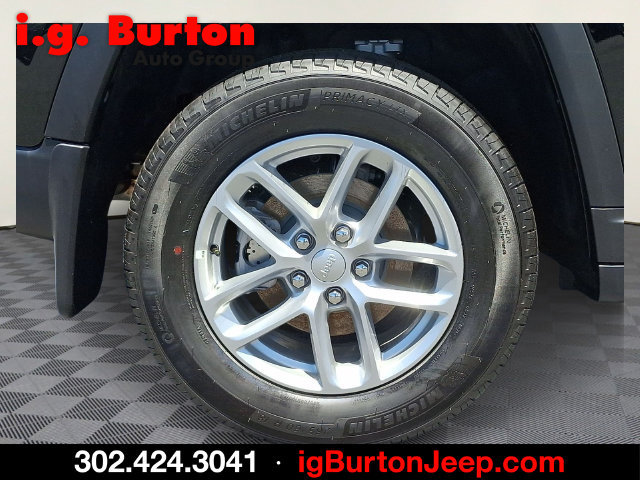 New 2026 Jeep Grand Cherokee Laredo X AWD/4WD image 5