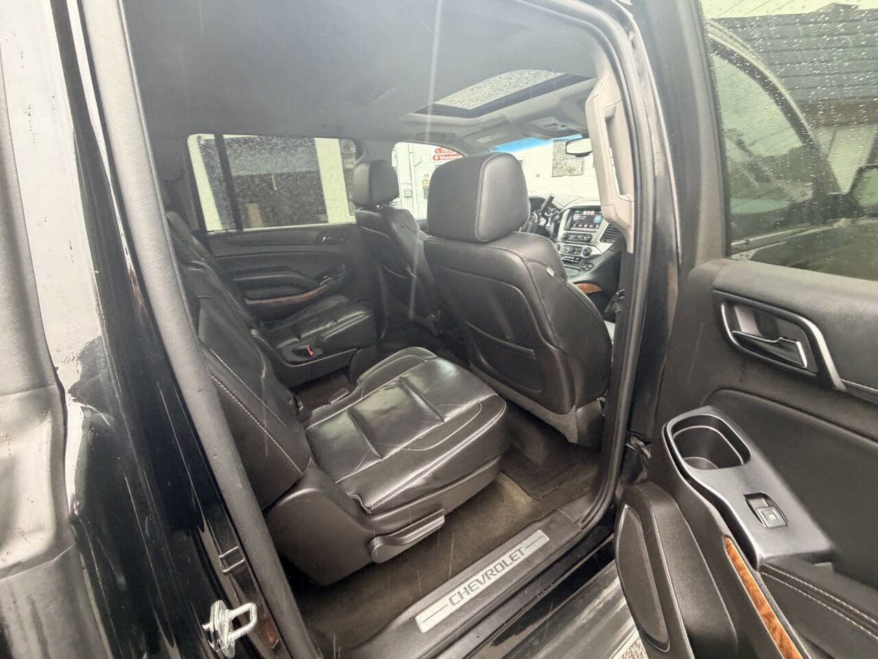 Used 2015 Chevrolet Suburban LTZ AWD/4WD image 29