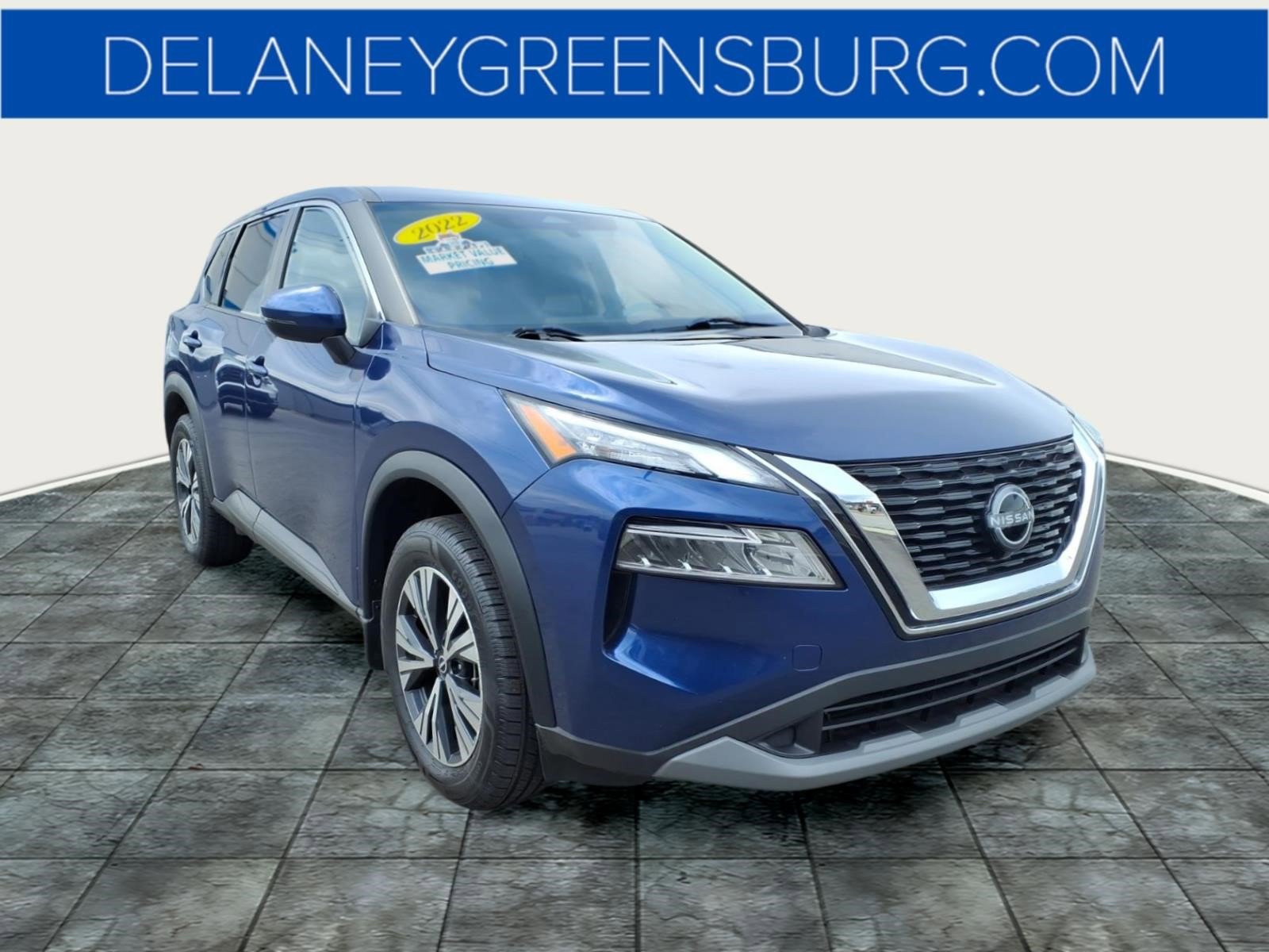 Used 2022 Nissan Rogue SV AWD/4WD image 1