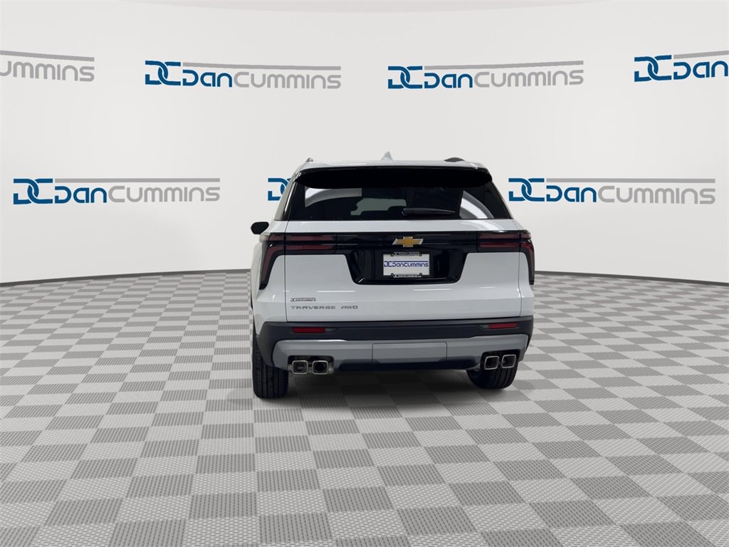 New 2026 Chevrolet Traverse LT w/ Driver Confidence Package image 7