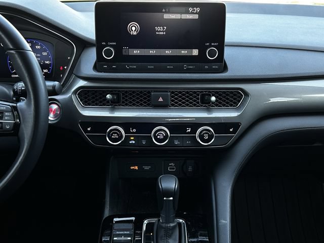 Used 2025 Acura Integra FWD image 17