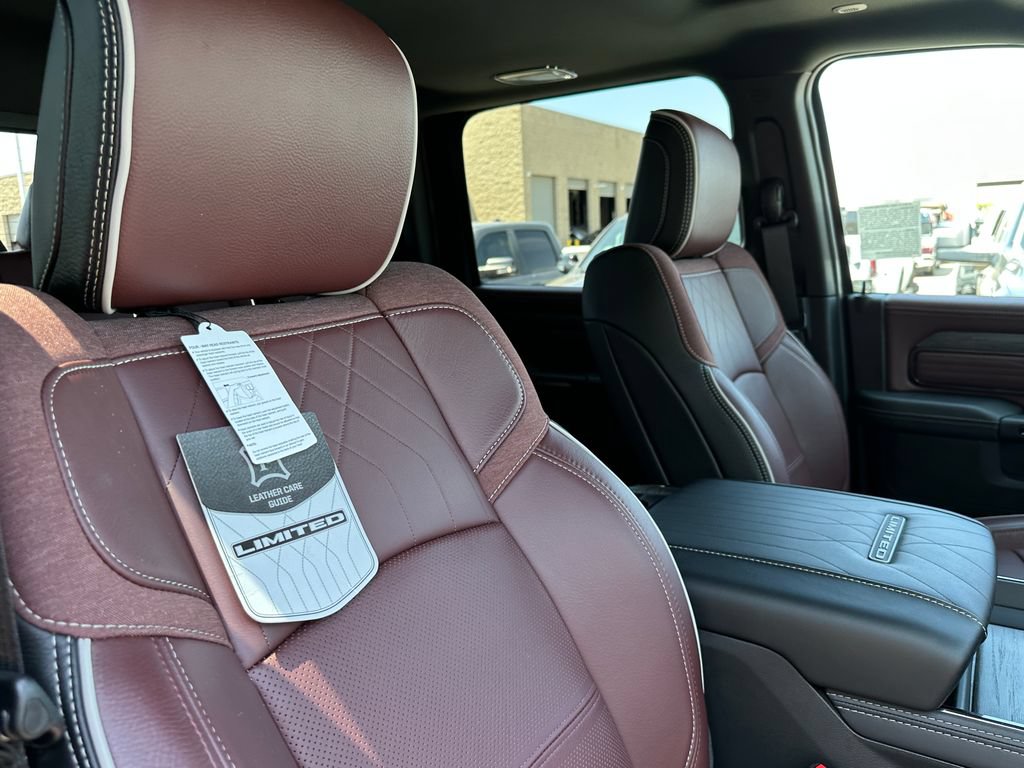 New 2026 RAM 2500 Limited AWD/4WD image 14