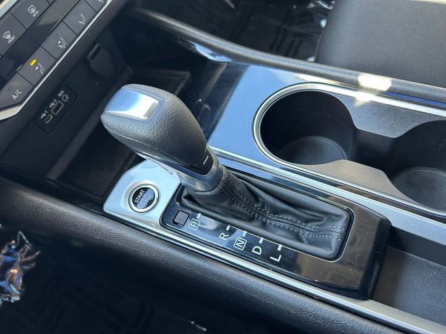 Used 2024 Nissan Altima 2.5 SV image 25