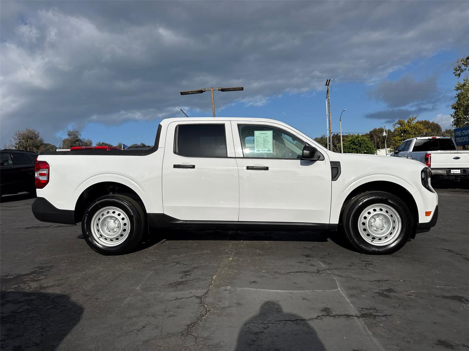 Used 2025 Ford Maverick XL w/ Equipment Group 101A AWD/4WD image 7
