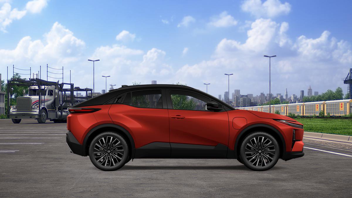 New 2026 Toyota C-HR image 14