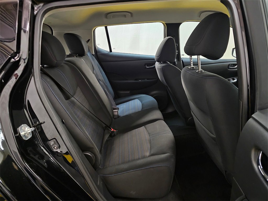 Used 2019 Nissan Leaf SV Plus w/ SV Plus Technology Package image 12