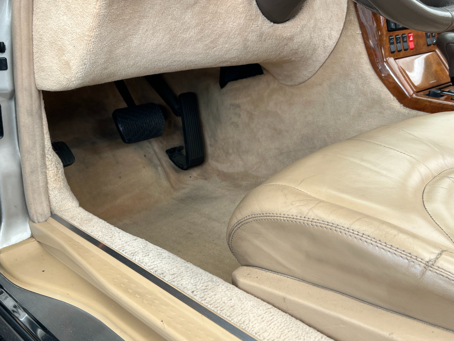 Used 1999 Mercedes-Benz SL 500 image 24