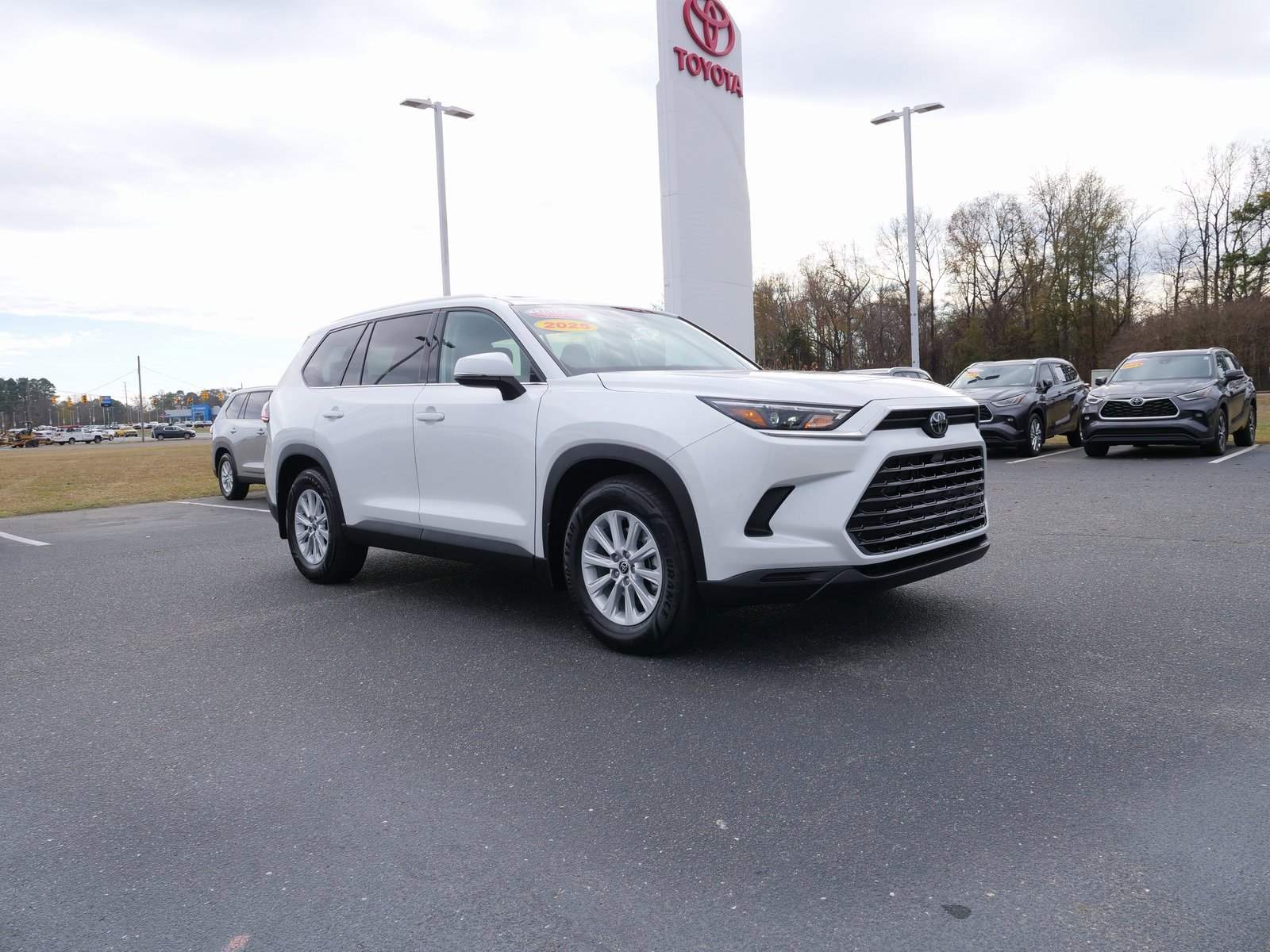 Used 2025 Toyota Grand Highlander XLE