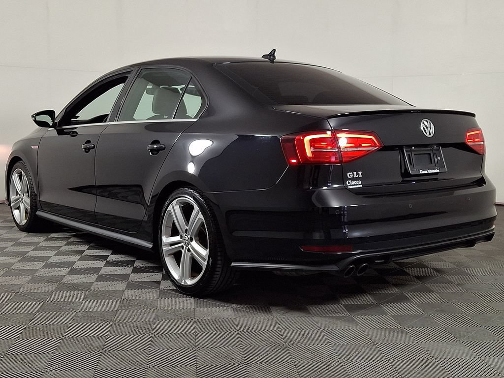 Used 2017 Volkswagen Jetta GLI FWD image 7