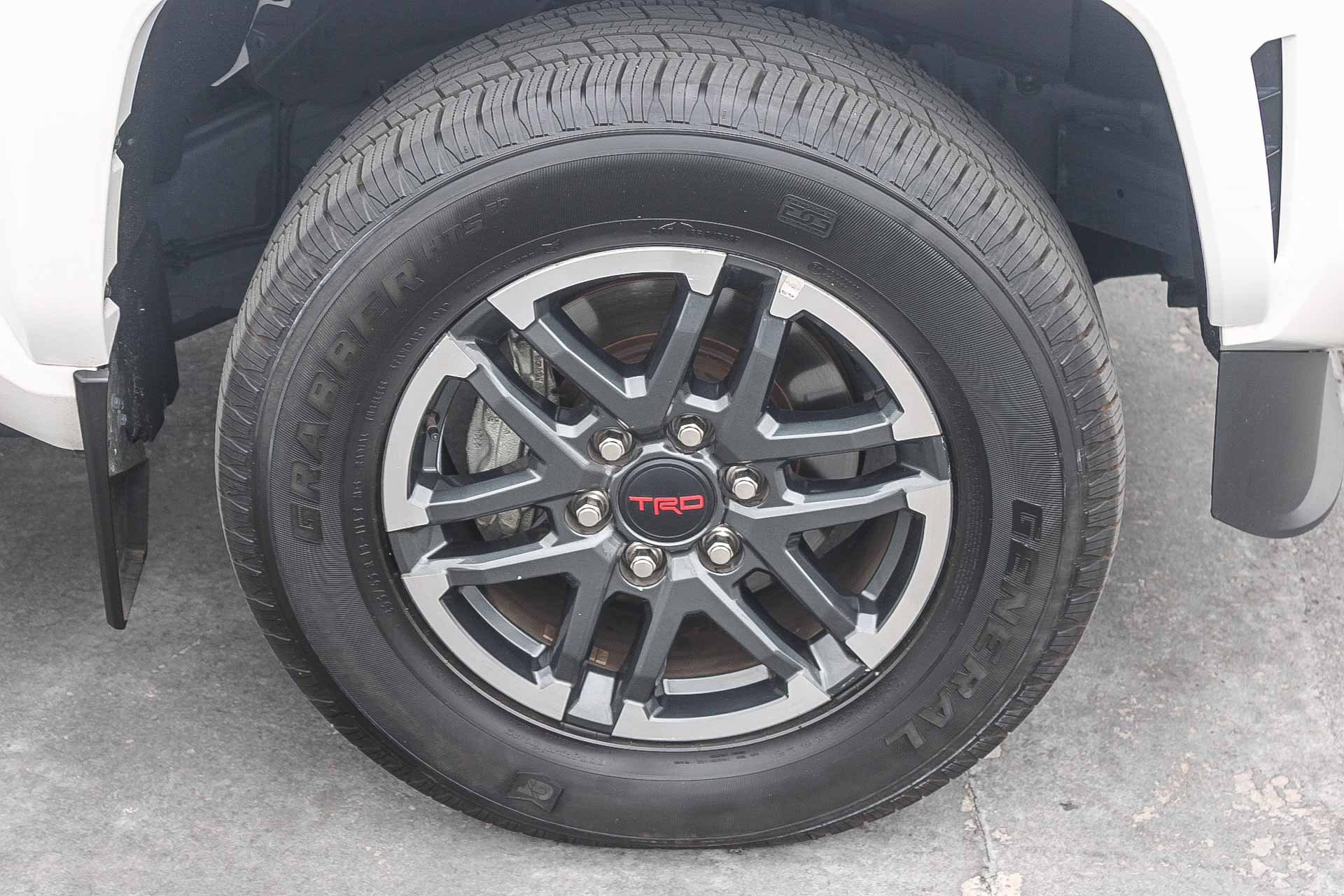 Certified 2024 Toyota Tacoma TRD Sport w/ TRD Sport Upgrade Package AWD/4WD image 11