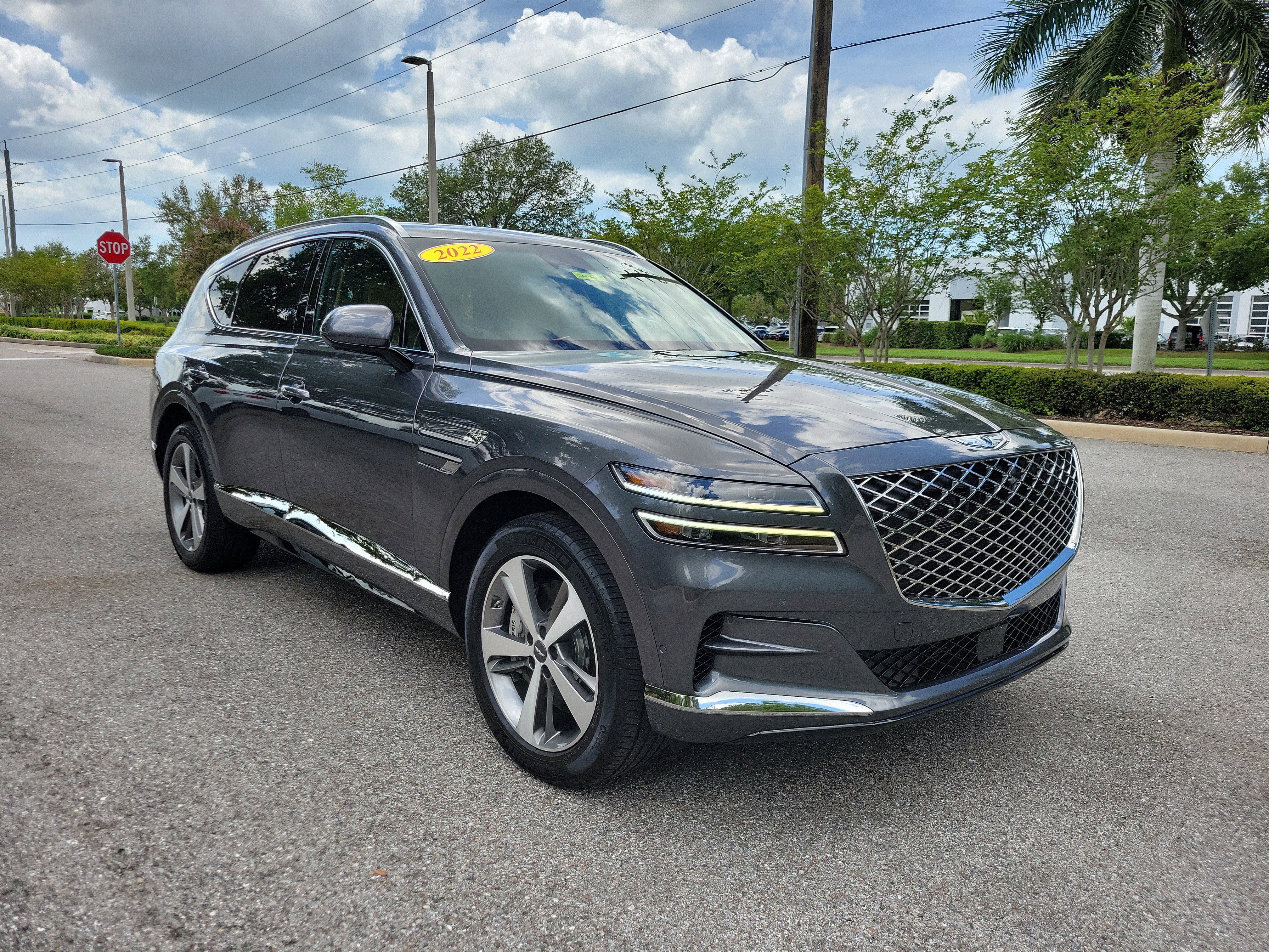 Used 2022 Genesis GV80 2.5T w/ Advanced Package 02 image 2