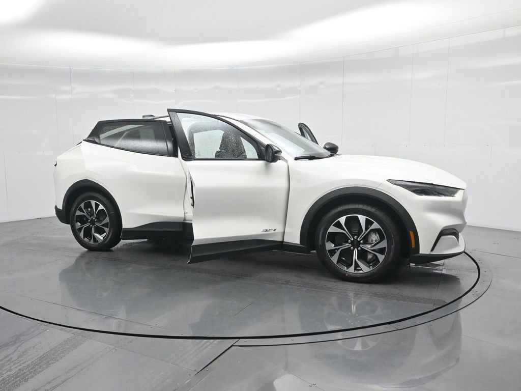 New 2026 Ford Mustang Mach-E Select image 30