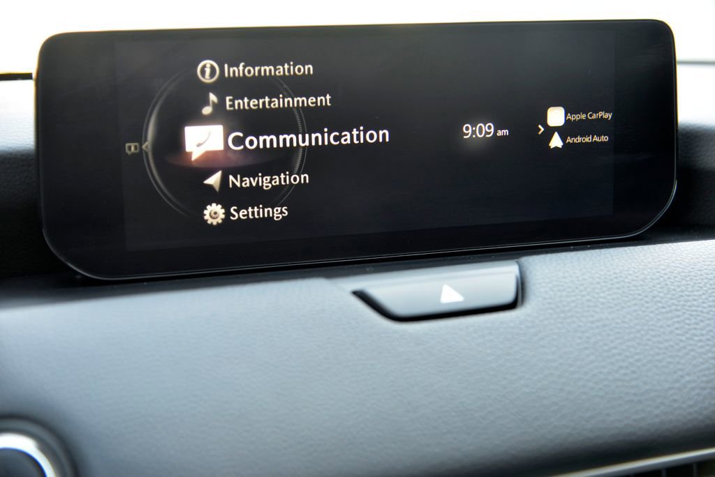 Certified 2024 MAZDA CX-90 Plug-In Hybrid w/ Premium Pkg image 19