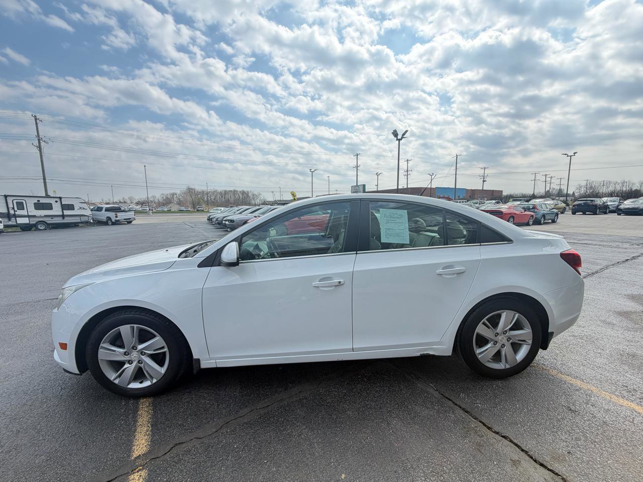 Used 2014 Chevrolet Cruze Diesel image 6