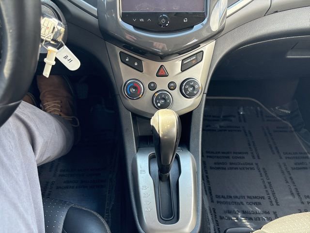 Used 2015 Chevrolet Sonic LTZ image 31