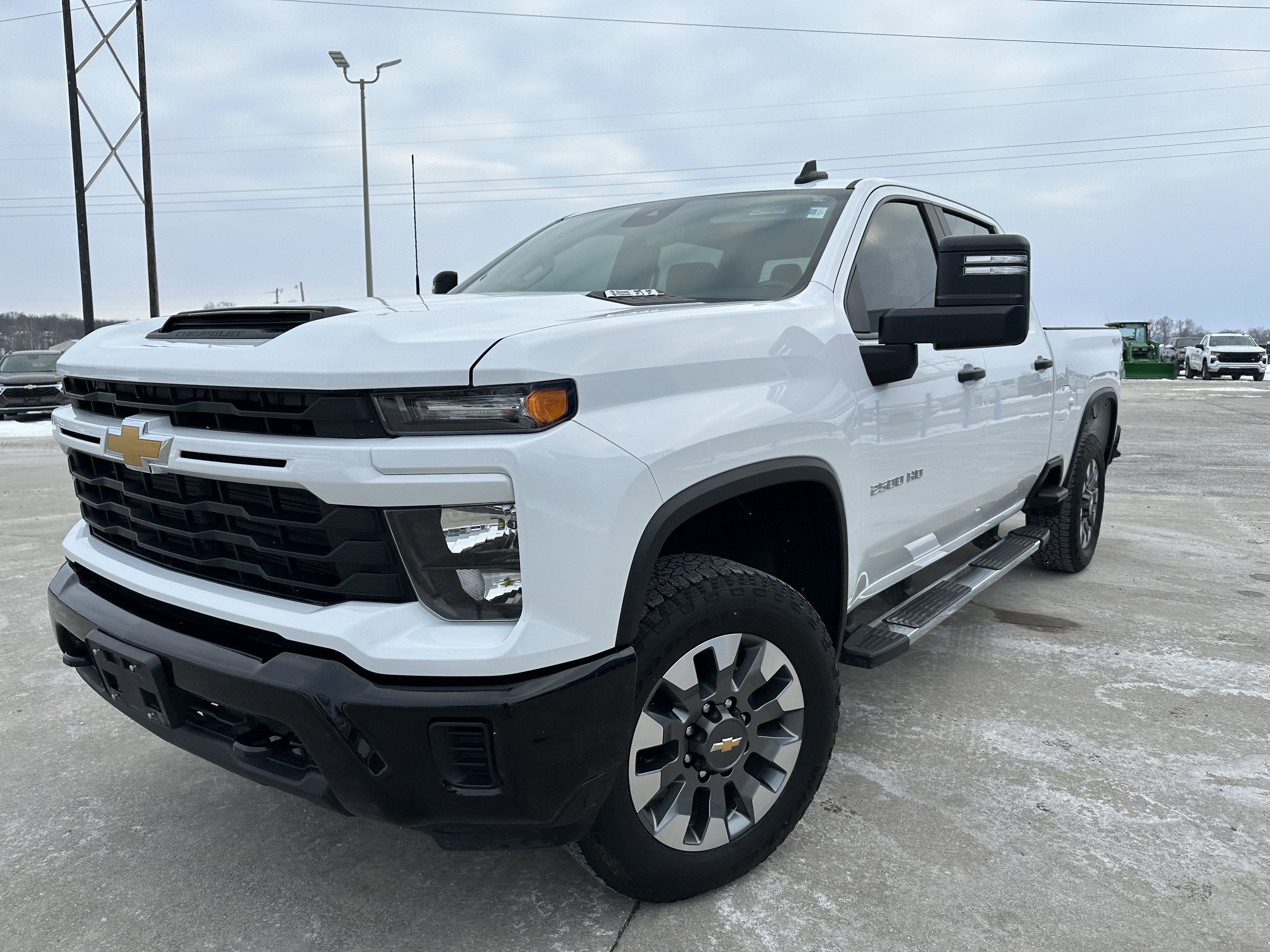 Certified 2024 Chevrolet Silverado 2500 Custom w/ Custom Convenience Package image 9