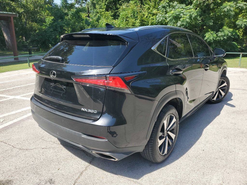 Used 2018 Lexus NX 300 FWD w/ Premium Package image 6