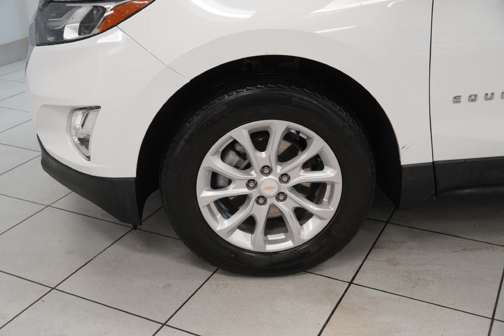 Used 2021 Chevrolet Equinox LT FWD image 16