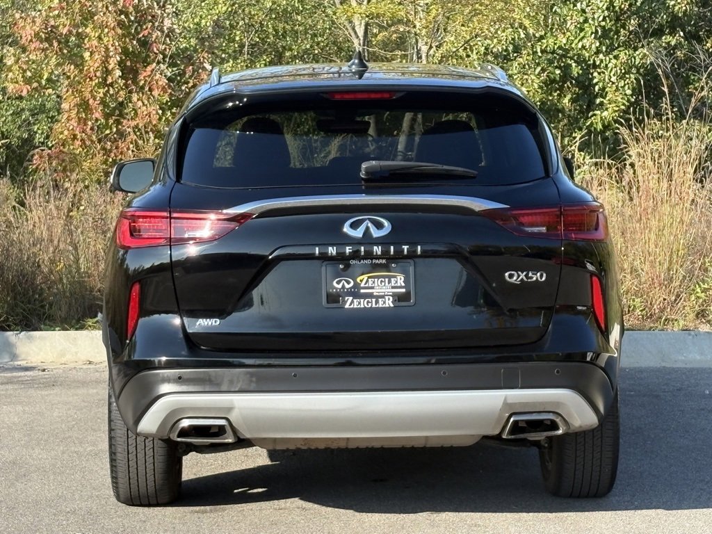 Certified 2024 INFINITI QX50 Luxe image 5