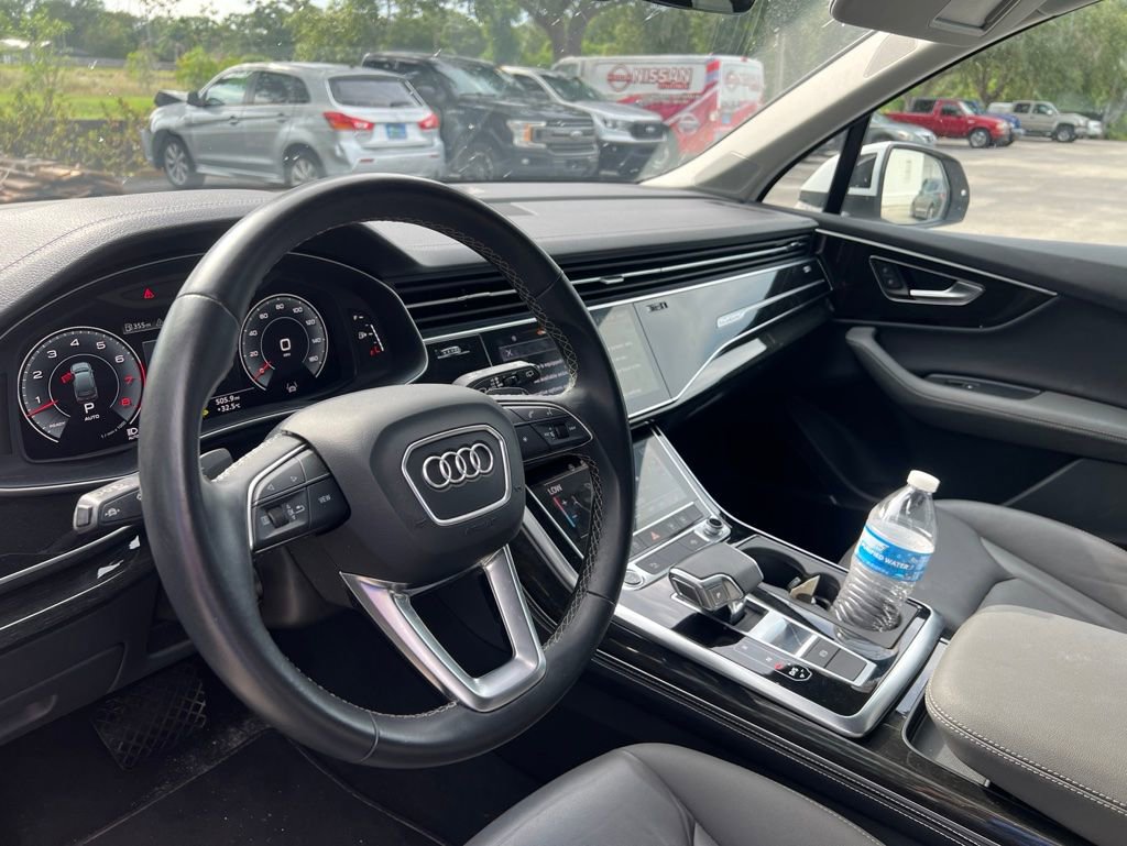 Used 2025 Audi Q7 3.0T Premium Plus AWD/4WD image 9