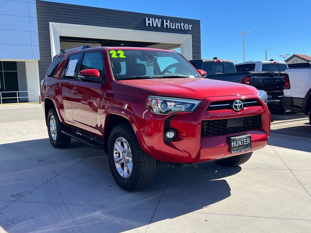 Used 2022 Toyota 4Runner SR5 Premium image 8