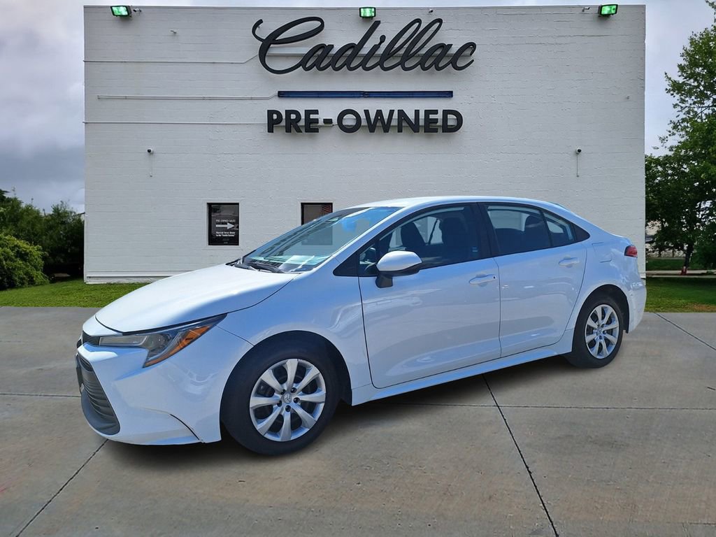 Used 2023 Toyota Corolla LE image 7