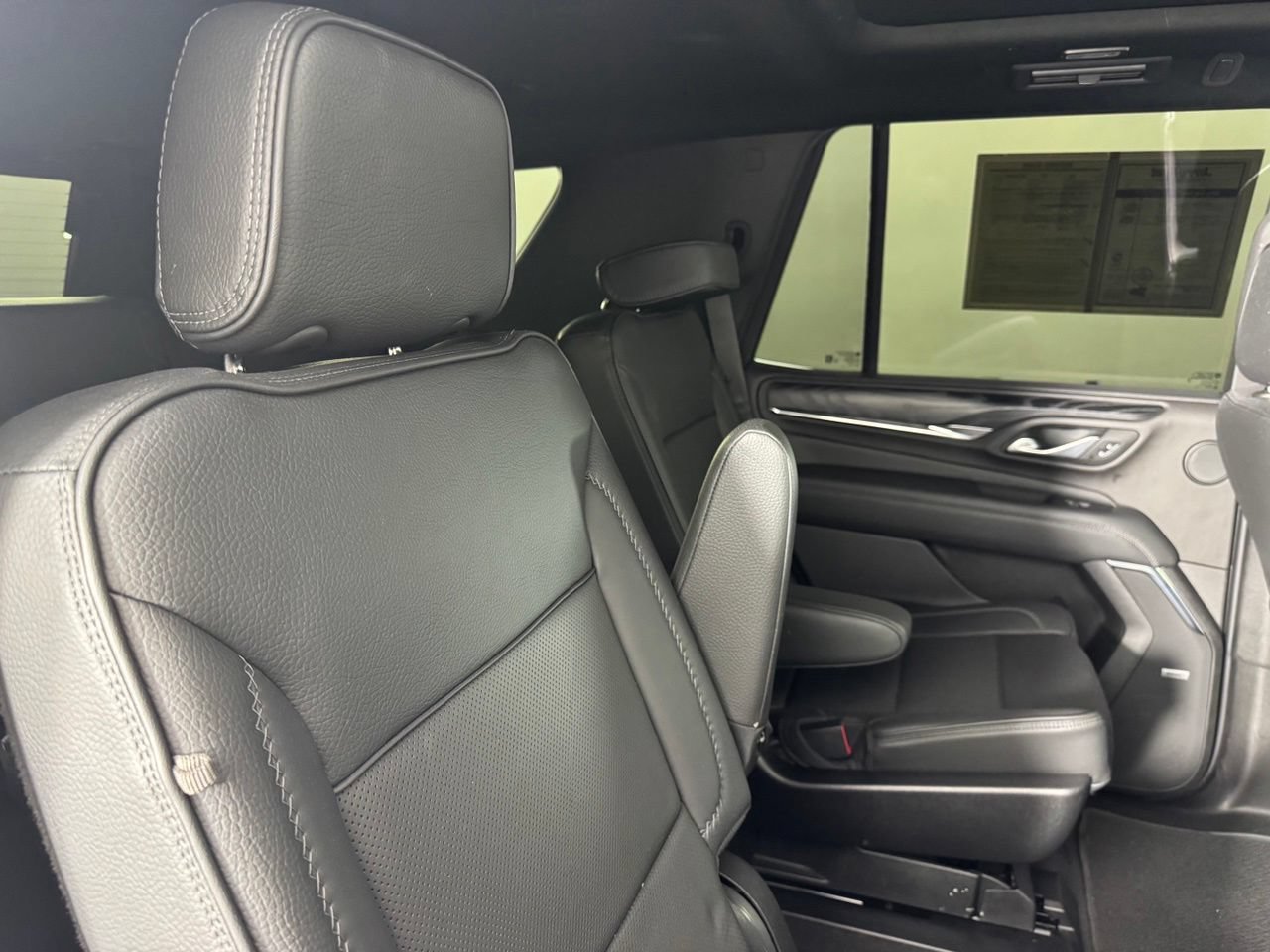 Used 2022 GMC Yukon Denali AWD/4WD image 33