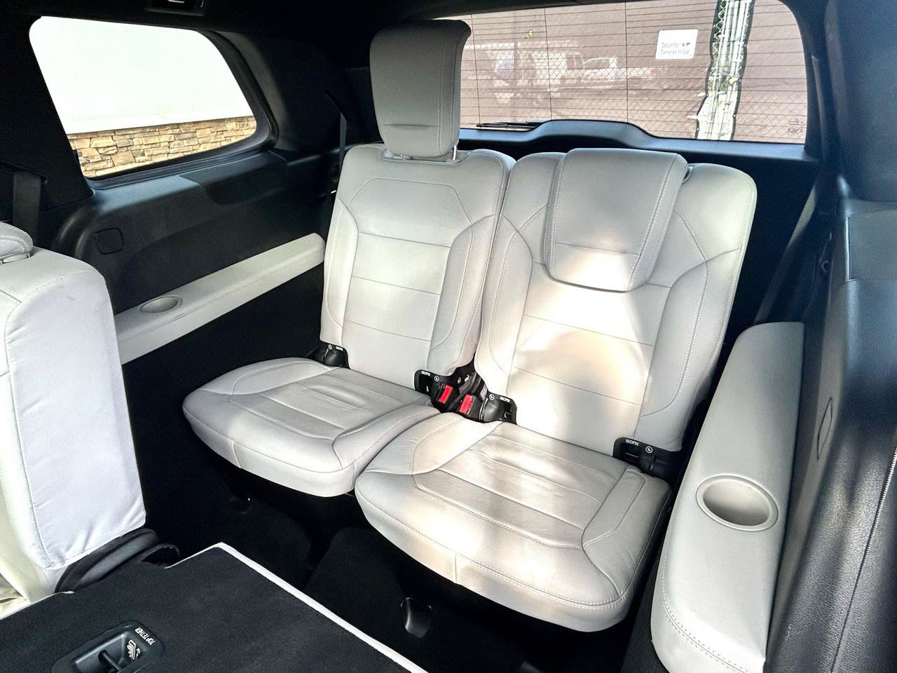 Used 2016 Mercedes-Benz GL 550 4MATIC image 14
