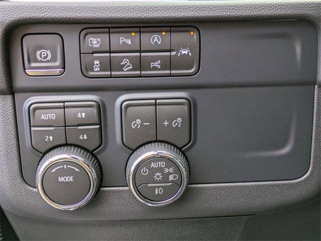 New 2026 Chevrolet Suburban Z71 w/ Comfort Package image 13
