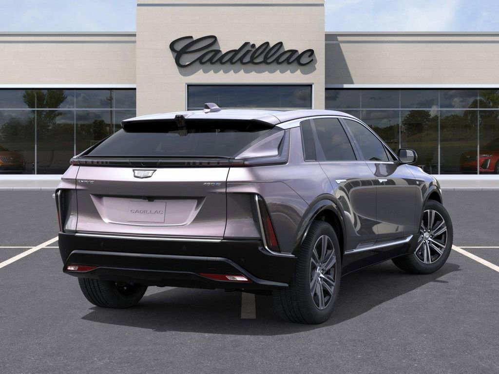 New 2026 Cadillac Lyriq Premium Luxury w/ LPO, Premium Carpet Package RWD image 4